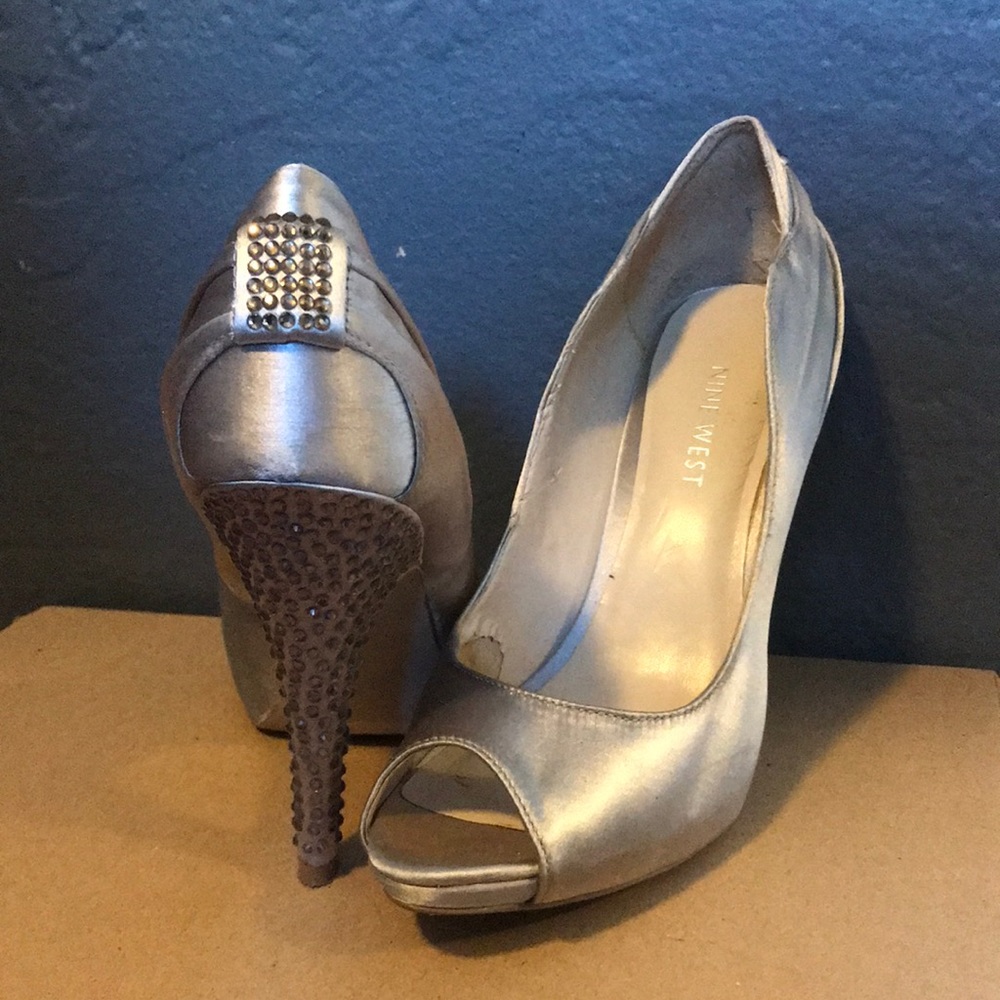 Nine west heel